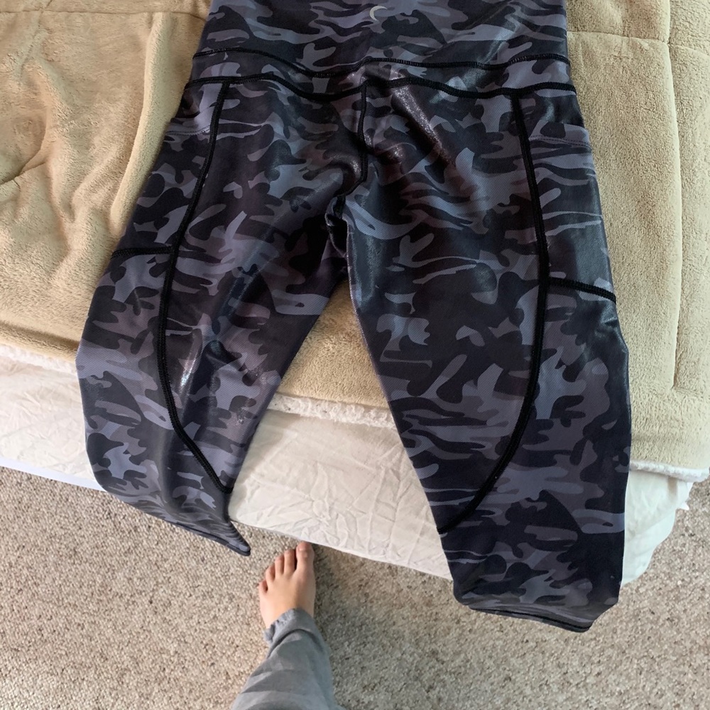 Zyia leggings